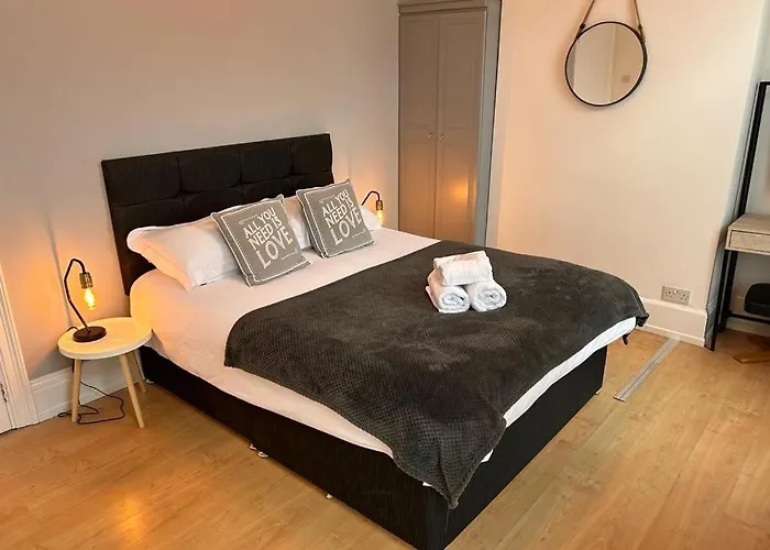 2 Glencoe Apartament